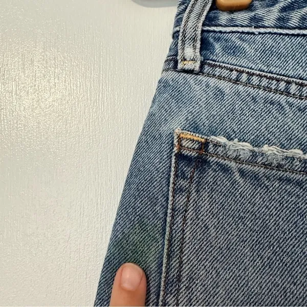 Abercrombie & Fitch Annie High Rise Distressed Shorts Womens 26 Jean Denim - Image 4