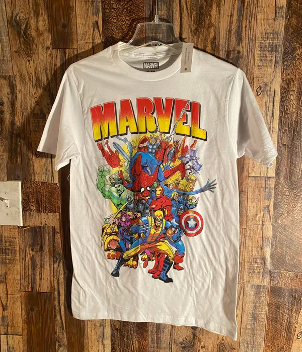 Marvel New short sleeve women's T-shirt size small - Image 2