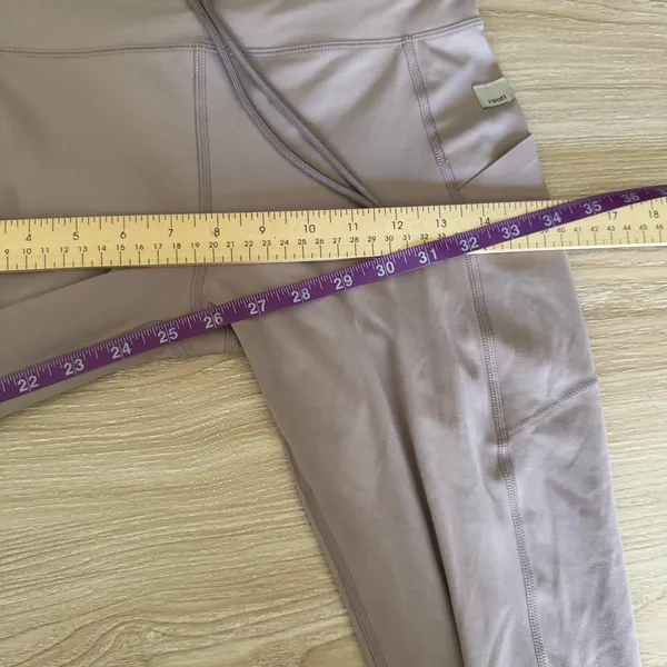 Vuori Small Daily Leggings Dusk Mauve Pink Athletic Outdoor - Image 7