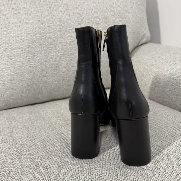 J.‎ Crew Black Square-toe Ankle Boots in Italian Leather Size 10 - Image 7