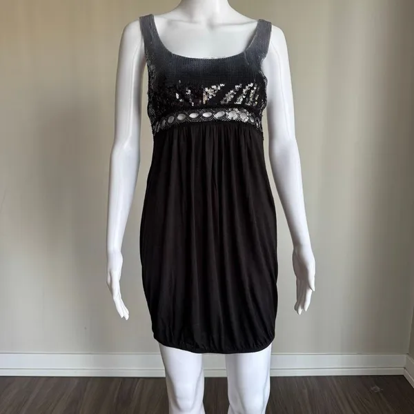 VTG Y2K Charlotte Russe Sequin Bubble Hem Baby Doll Dress With Cut-Out Design - Image 4