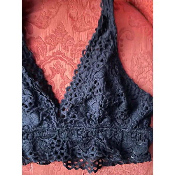 Aerie Chic Navy Lace Bralette size Medium - Image 4