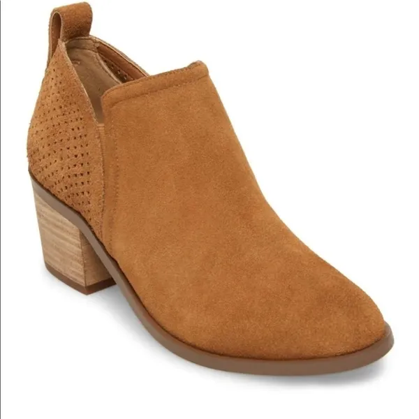 Steve Madden‎ Ruebey Suede Perforated Bootie in Chestnut Brown Size 9 - Image 8