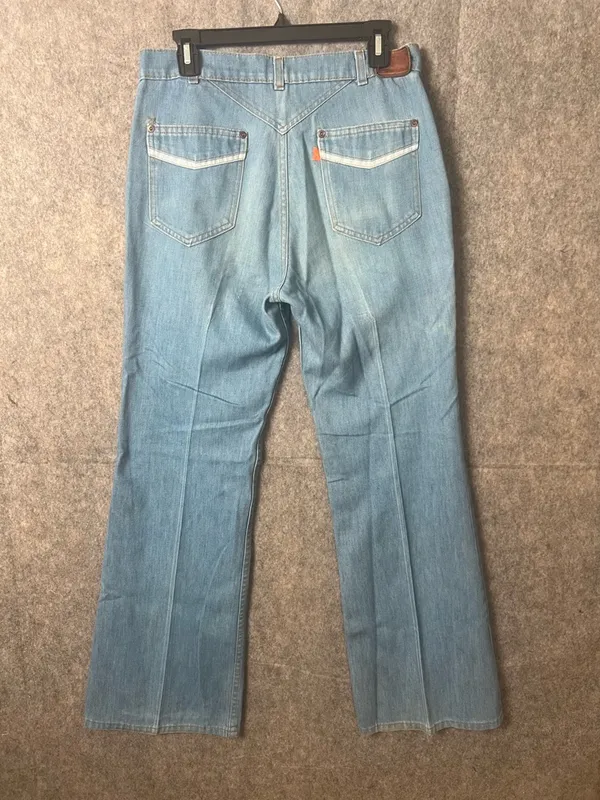 Levis Woman‎ Size 32 Light Blue Vintage Western Denim high hire Jeans - Image 7