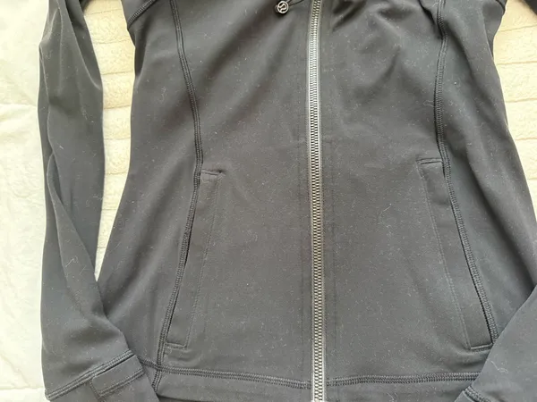 Lululemon Hooded Define Jacket Nulu - Image 4