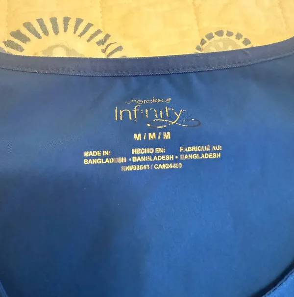 Infinity Scrub Top - Image 3