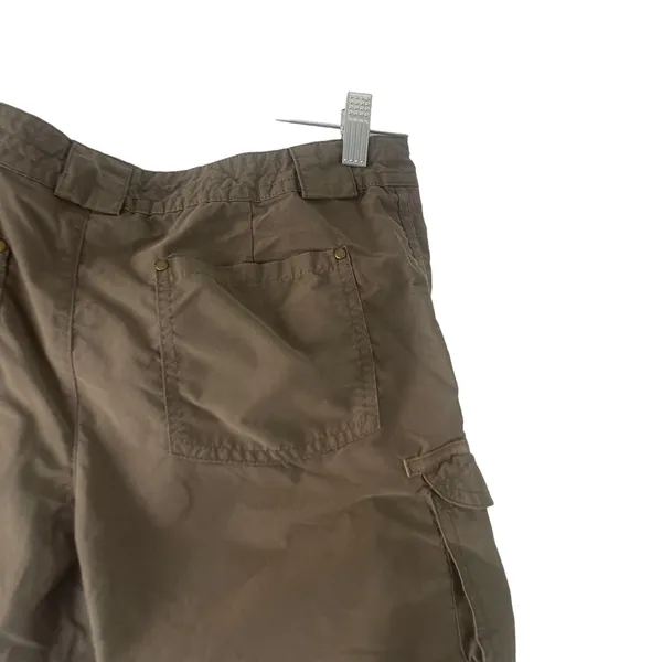 Alpine Design Women's Size 6 Green Cargo‎ Outdoor Shorts - Image 6