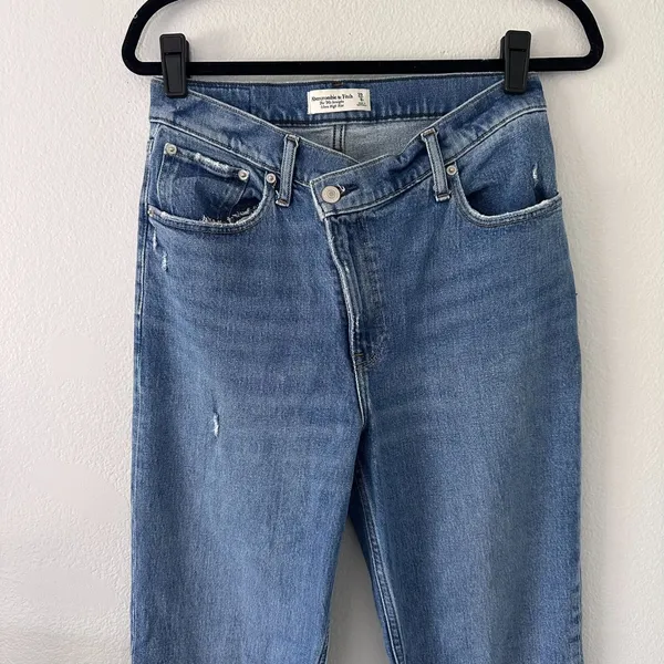 Abercrombie Fitch‎ Size 29/8R Womens Jeans The 90s Straight Ultra High Rise - Image 10