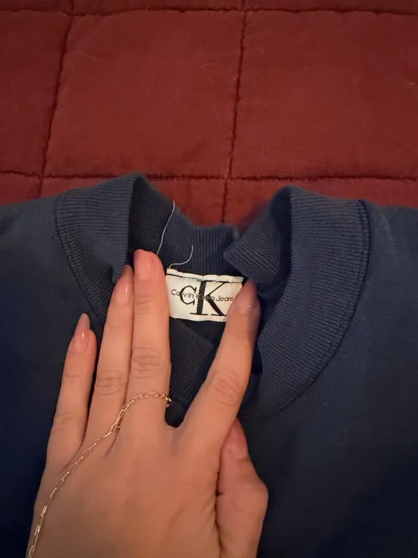 Vintage Calvin Klein Crewneck - Image 4