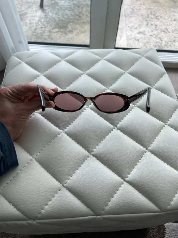 Amazon Oval Sunglasses - Image 4