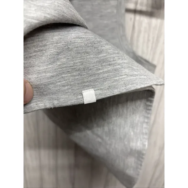 Womens Size 6? Lululemon Minimal Tank Gray No Size Tag - Image 3