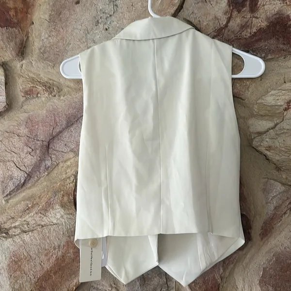 Suit Waistcoat With Pleated Mini Skirt Set Small - Image 3