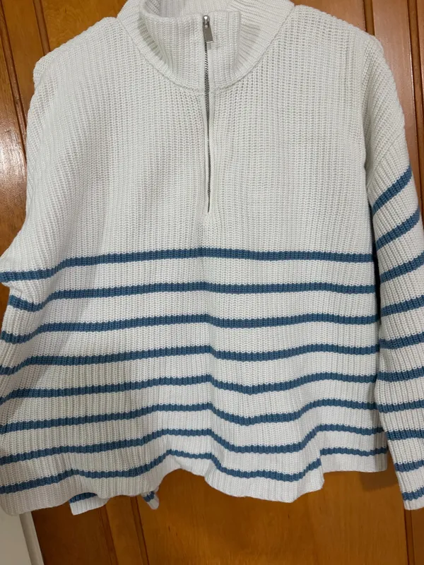White and blue striped Edikted quarter zip sweater - Image 3