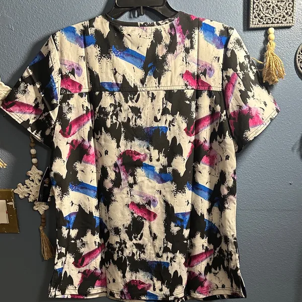Dickies Multicolor Abstract Scrub Top Sz Large. NWT - Image 6
