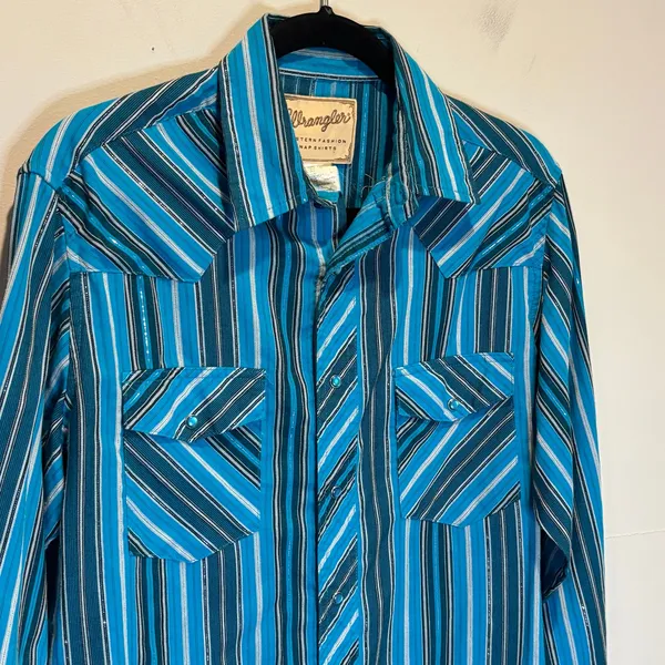 Wrangler Blue Stripe Pearl Snap Button Down Western Shirt - size Medium - Image 3