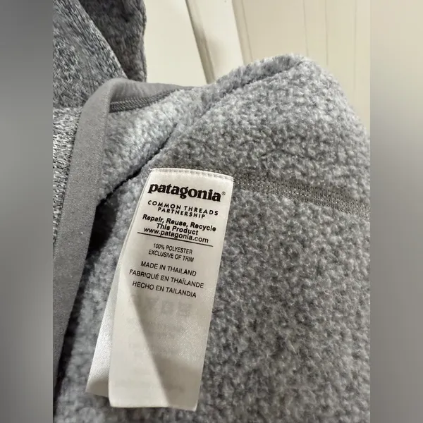 Patagonia Better Sweater Women’s Medium 1/4 Zip Gray Fleece Pullover - Image 8