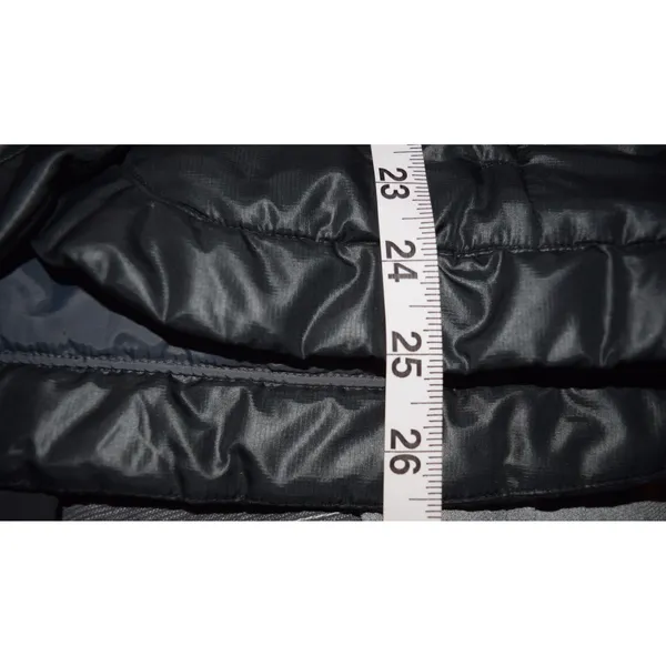 Lole Puffer Vest Women M Black Excellent Quilted Asymmetrical Snap High Neck - Image 11