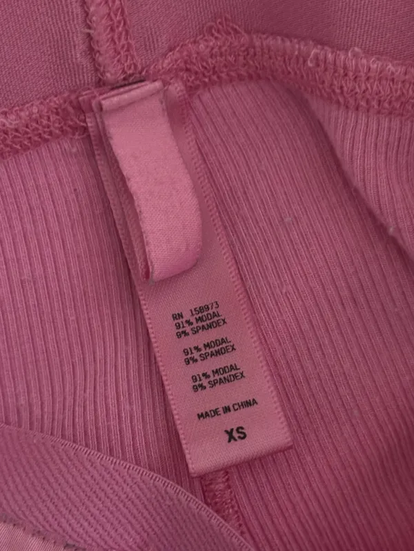 Skims Cotton Rib Boxer Shorts in Sugar Pink - Image 4
