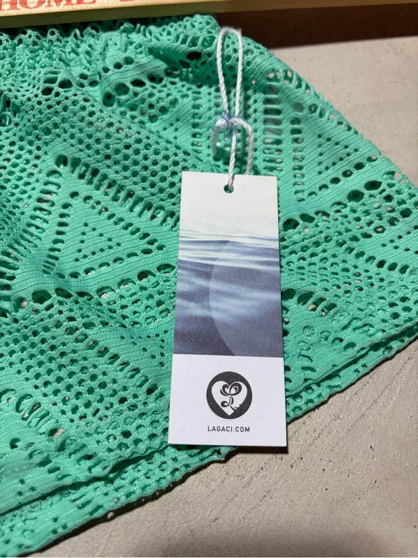 Lagaci NWT Women's Green Crochet Beach Shorts LARGE - Image 5