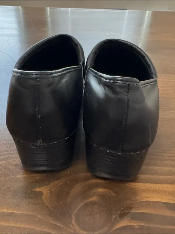 G H Bass Women Comfort Clogs Shoes Black Size 7M - Image 4