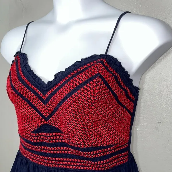 Old Navy Babydoll Tank Size Large Tall Peplum Smocked Cami Red Embroidered Boho - Image 2
