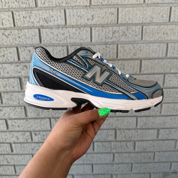New Balance 740 Shoes Unisex Womens Size 9 Mens Size 7.5 - Image 2