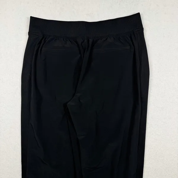 Athleta Brooklyn Ankle Pant Women’s Size 6 Black Stretch Travel Commuter Pants - Image 3
