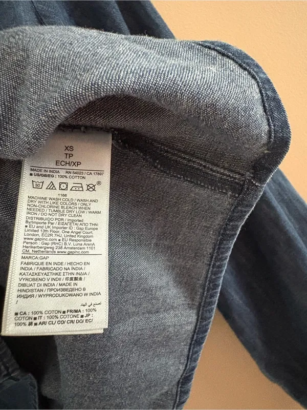 Gap Relaxed Denim Top Size XS 100% Cotton Long Puff Sleeve Button Front Preppy - Image 6