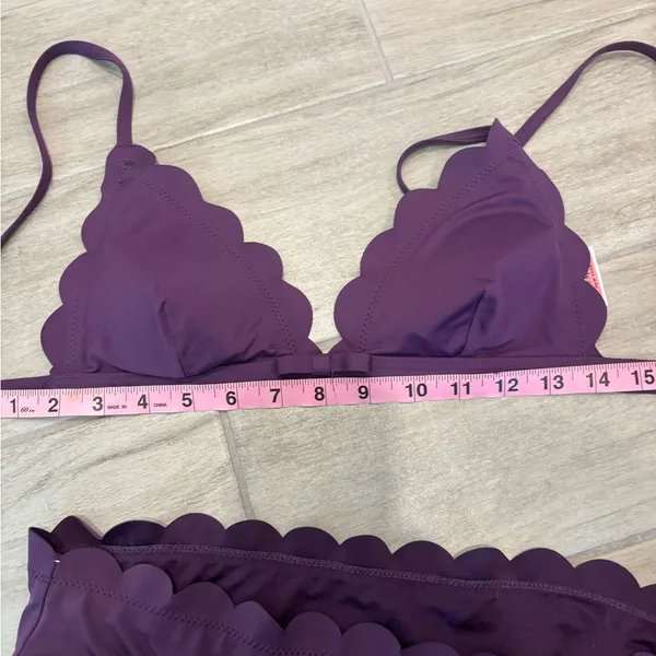 Kate Spade Scalloped Edge Dark Purple Bikini Set size‎ Medium - Image 9