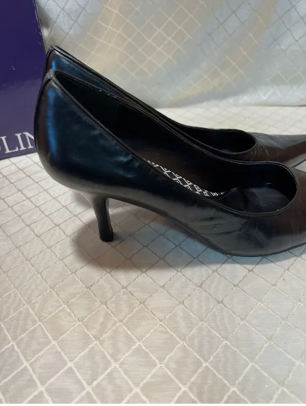 Enzo Angiolini “Eazinnon” black leather Pointed Toe Pumps size 7.5 - Image 5