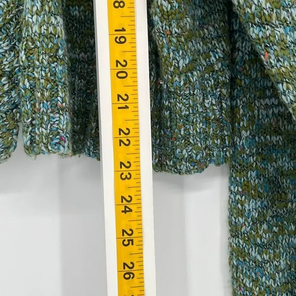 ONE GIRL WHO Sweater Women's M/L‎ Green Blue Flecked Ribbed One Button Cardigan - Image 8