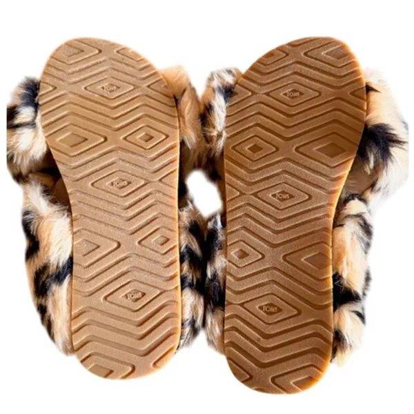TOMS Faux Fur Leopard Slides Women’s Size 7 Slip-On Cozy Fuzzy Sandals - Image 3