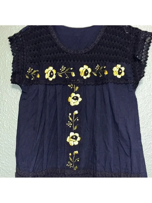 Vintage floral embroidered black dress embroidered yellow flowers Cottagecore - Image 3