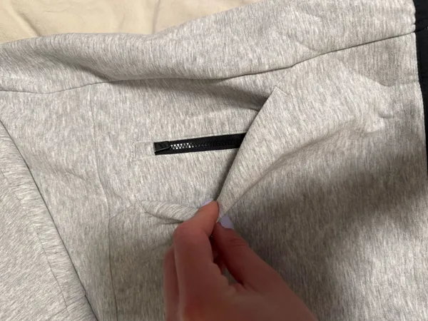 DICK'S Sporting Goods Hoddie - Image 3