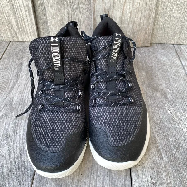 Under Armour Block City Black &White Women’s Size 11 - Image 3