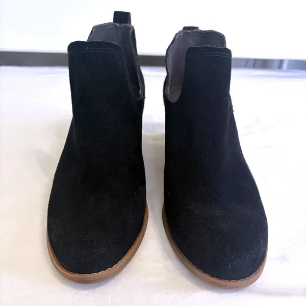 TOMS Kallie Black Suede Side‎ Cutout Wedge Ankle Booties Womens 9.5 - Image 13