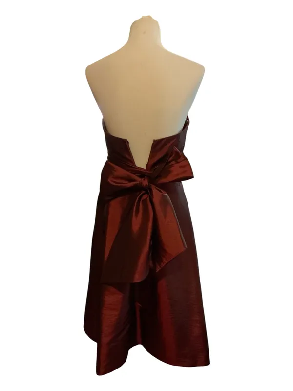 Bill Levkoff Burgundy Iridescent Strapless Mini Dress with Statement Back Bow - Size 4 - Image 2