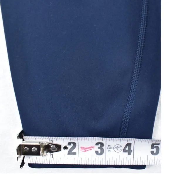 Lululemon Navy Blue High Rise Crop Leggings with Pockets Size 4 23 Inch Inseam - Image 7