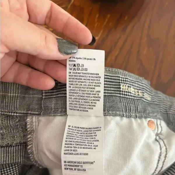 American Eagle Hi Rise Mini Skirt Size 12 Glen Plaid Grey - Image 4
