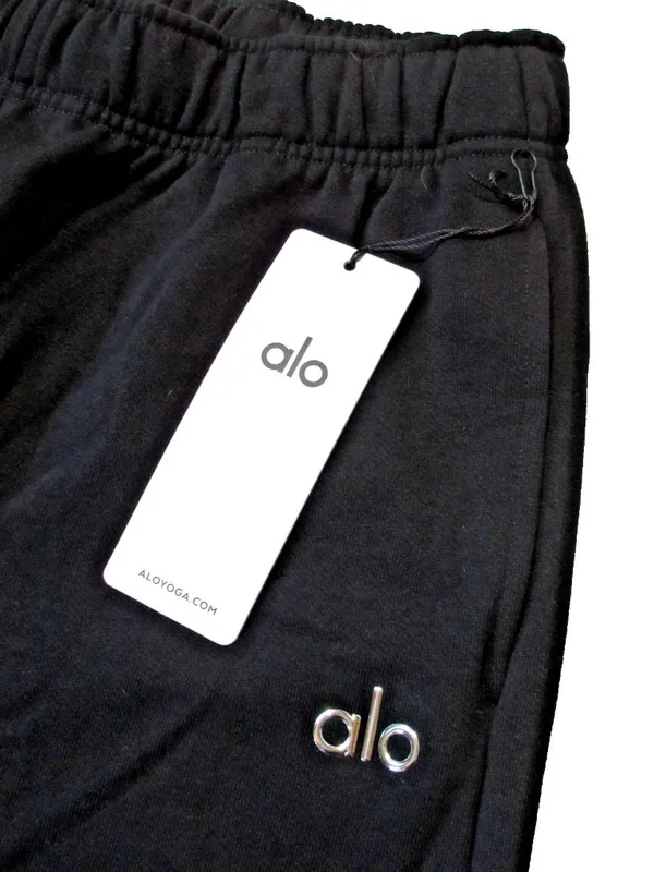 NWT Alo Yoga Unisex U5012RG Accolade Straight Leg Sweatpant in Black XS - Image 3