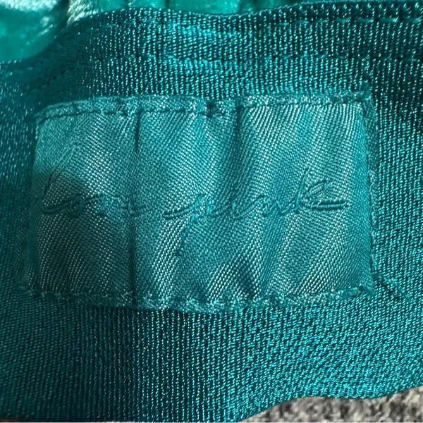 Victoria’s Secret Pink Women’s Green Bra - Image 2