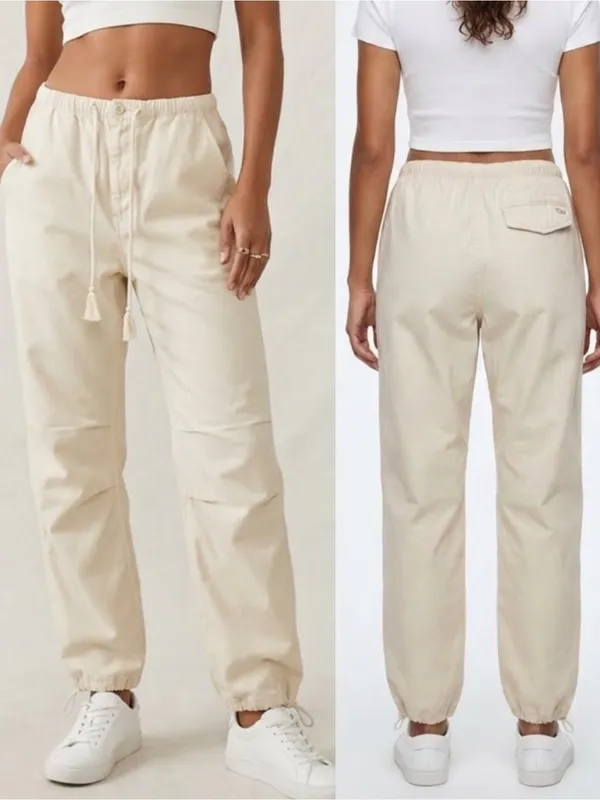 Tna X Aritzia Cache Cargo Parachute Pant Darted Barrel Beige Jogger Cotton - Image 4