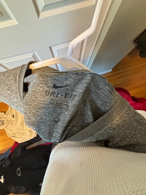 Men’s Nike Dri-Fit Long Sleeve - Image 2