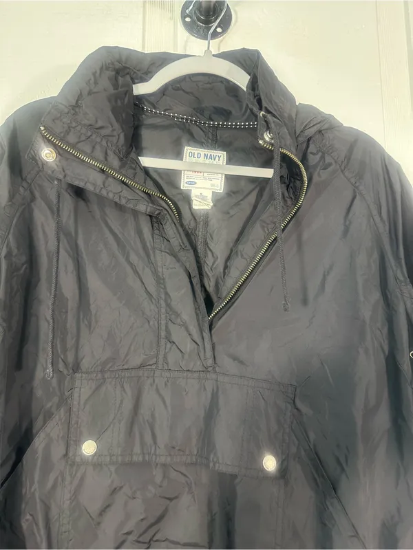 Old Navy Black 1/4 Zip Pullover Rain Jacket Size Medium EUC - Image 4