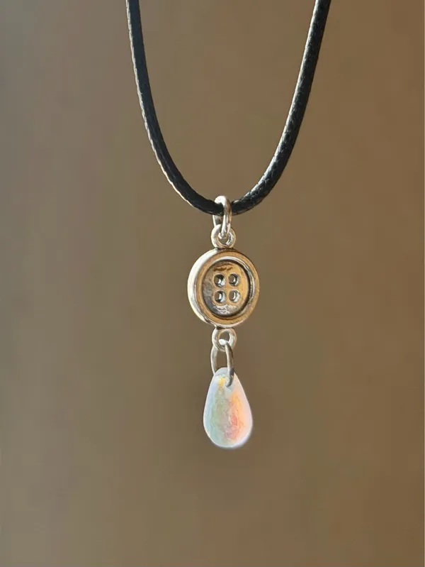 Handmade button & teardrop fairy whimsy style necklace🌀 - Image 5
