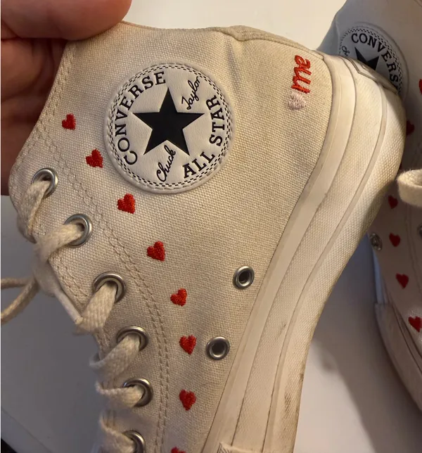 Converse Platform Hearts Chuck Taylor All Star Lift High Embroidered - Image 4