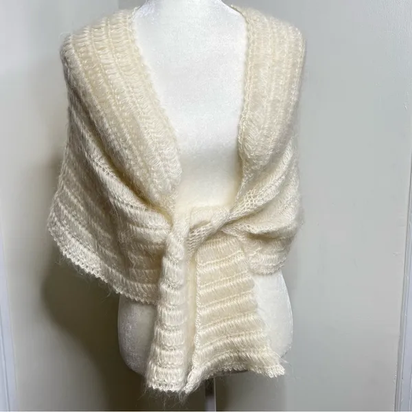 Central Park West Loose Knit Shoulder Wrap Shawl Shrug Mohair Blend Cream Ivory - Image 3