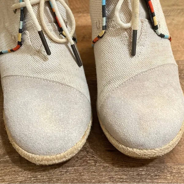 TOMS Desert Wedge Espadrille Canvas Shoes in Whisper - Size 8 - Image 10