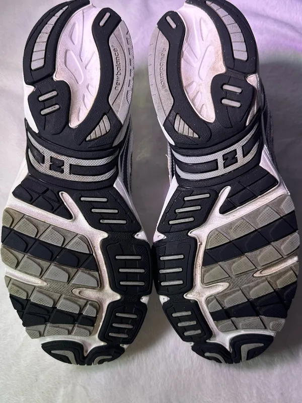 New Balance White & Silver Women's Athletic Sneakers - Image 8