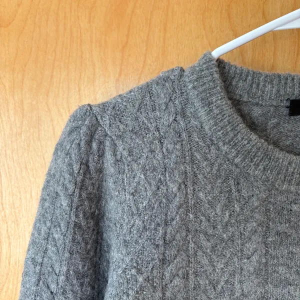 J.Crew Cable Knit Sweater Women Small Grey Merino Alpaca Blend Puff Sleeve BB408 - Image 6